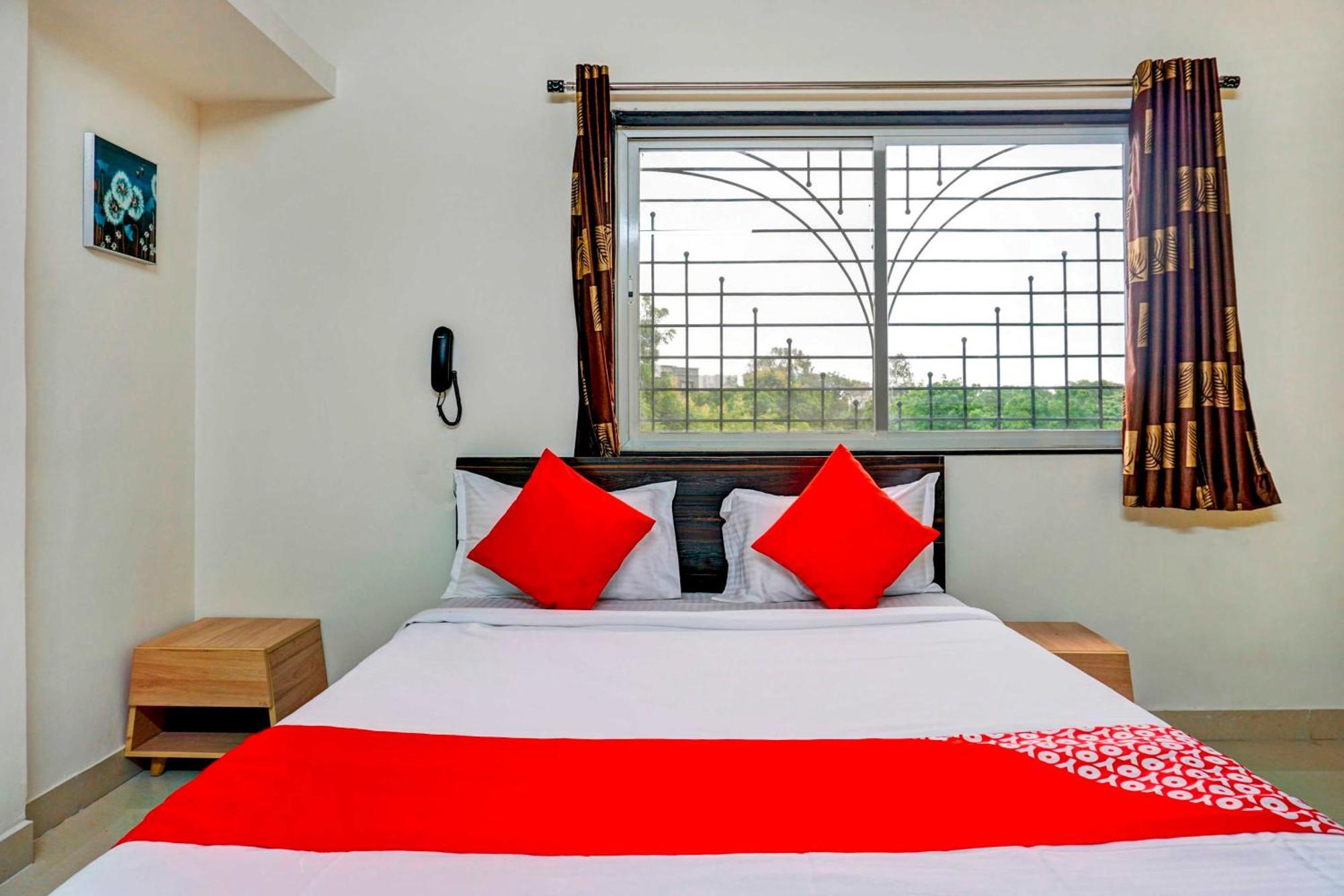 Hotel O Komfort Inn Pune Extérieur photo